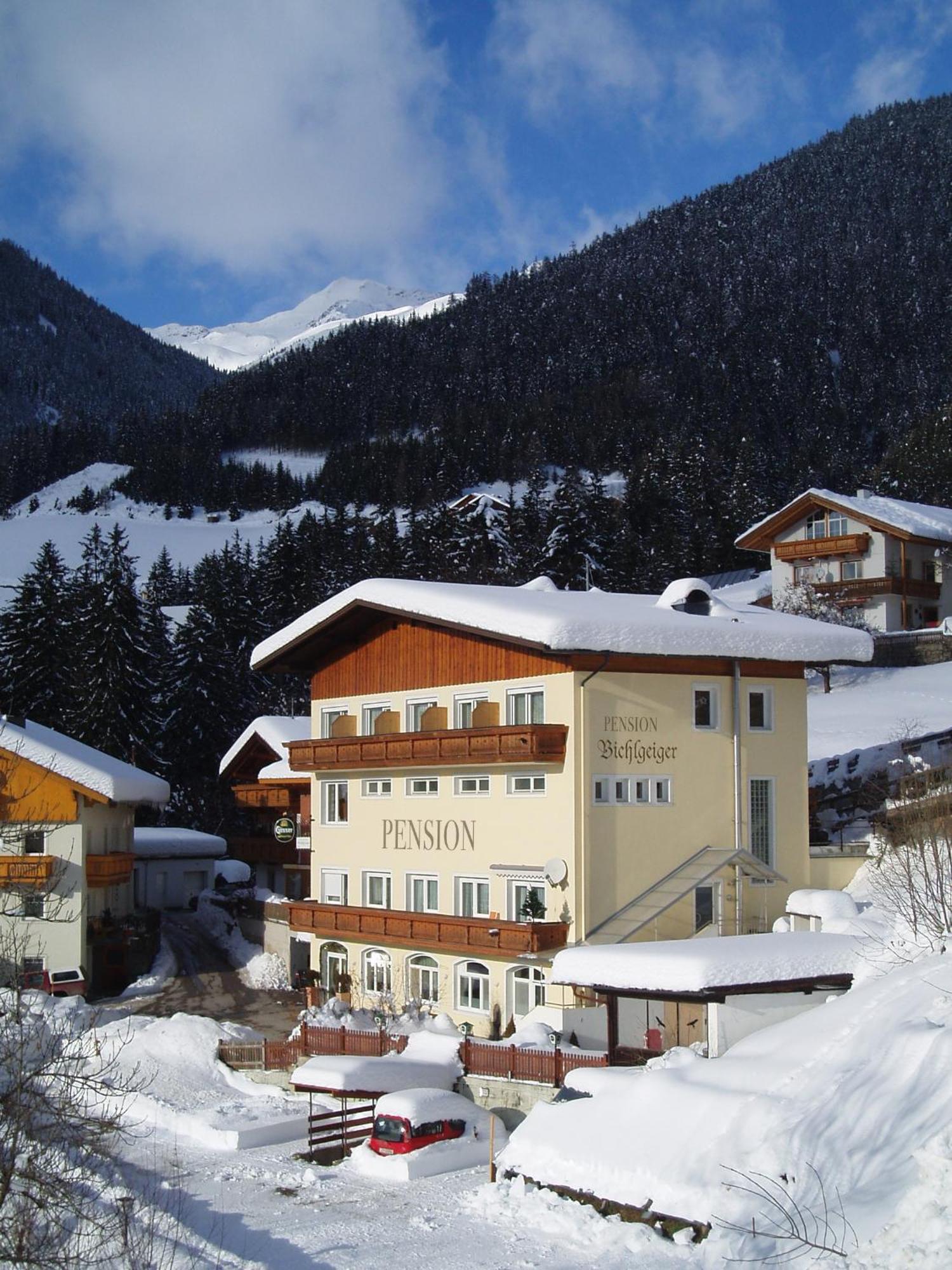 Pension Bichlgeiger Hotel Anras Exterior photo